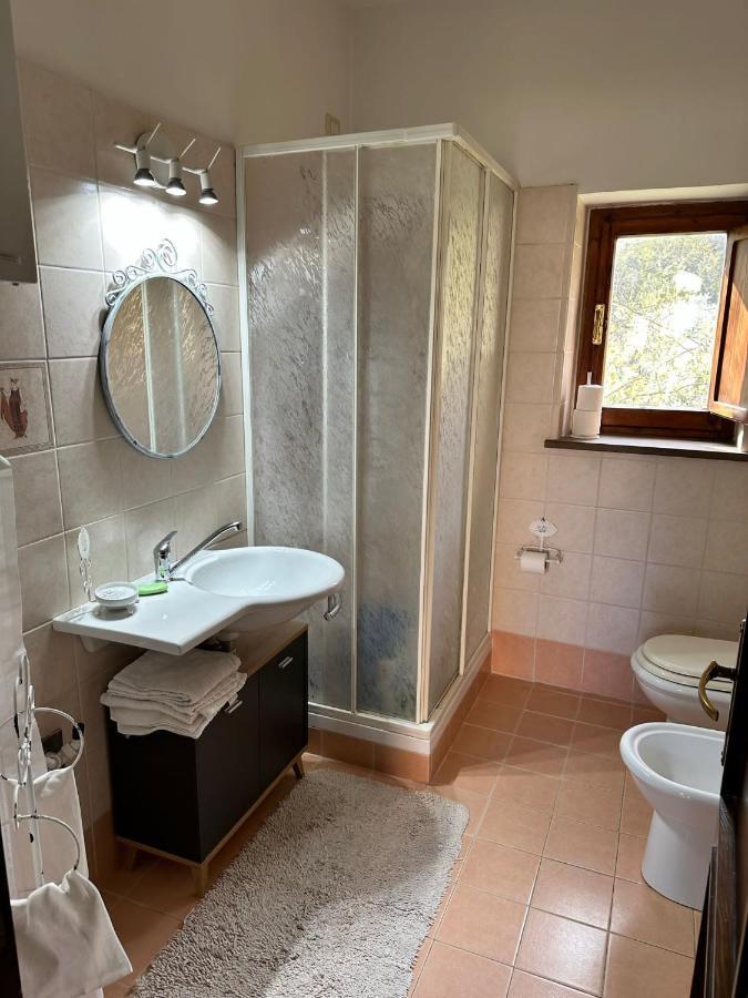 Hotel La Casa Dei Fagiani Foligno Esterno foto